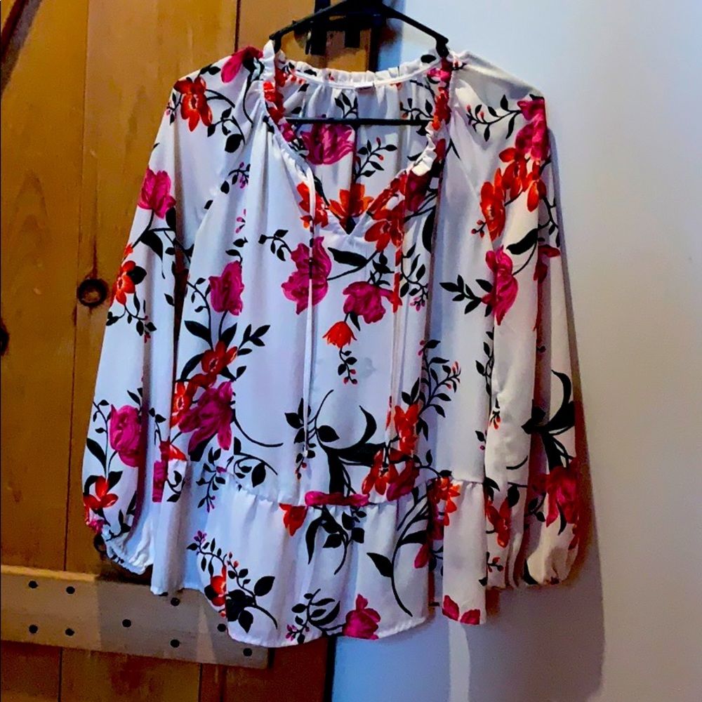 3/4 Sleeve Floral Swing Top